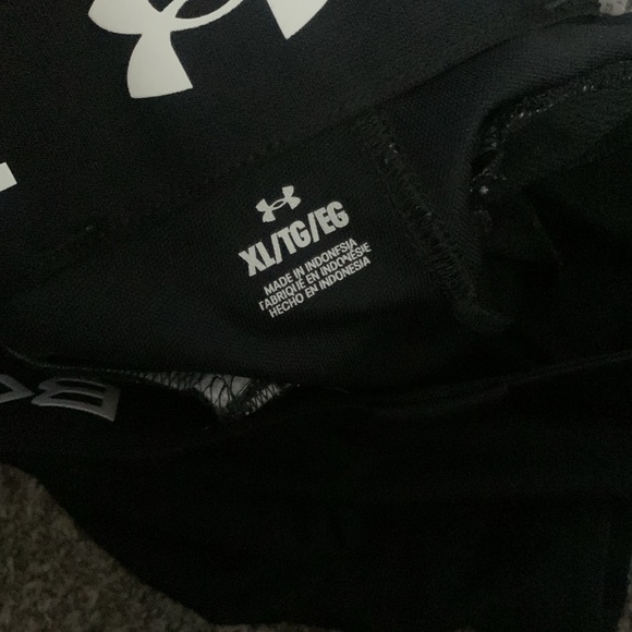 Under Armour Black XL baseball pants - Picture 4 of 4
